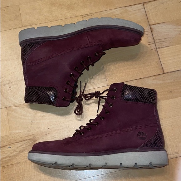 wine suede Timberlands - Picture 3 of 6